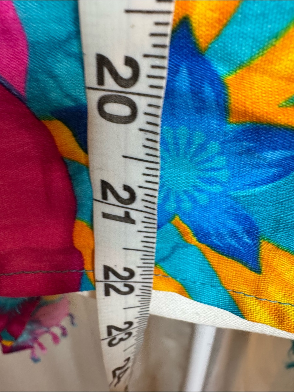 Vibrant Tropical Floral Tassel Scarf Wrap Cruise Wear Blue Pink Yellow 70x22 - Picture 10 of 10